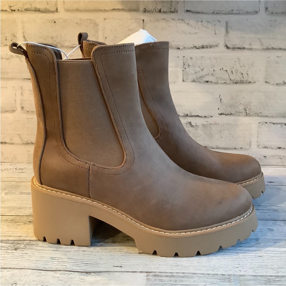 Dolce Vita Women’s Size 9 Hawk H2O Booties